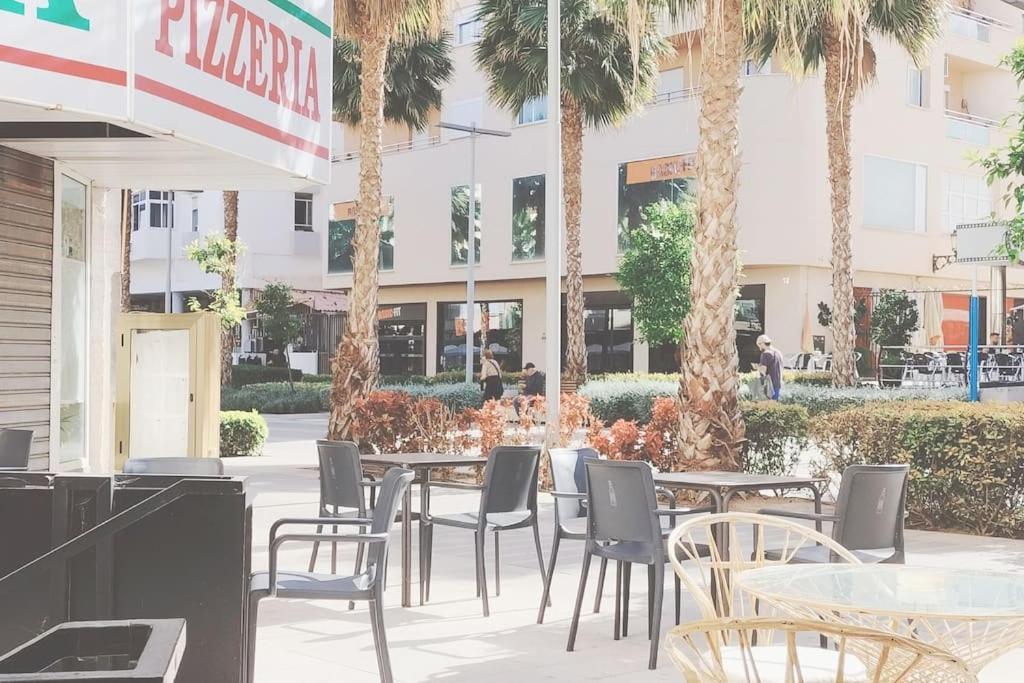 Bonito Apartamento De Dos Dormitorios En El Centro Y Calle San Miguel Torremolinos Bagian luar foto